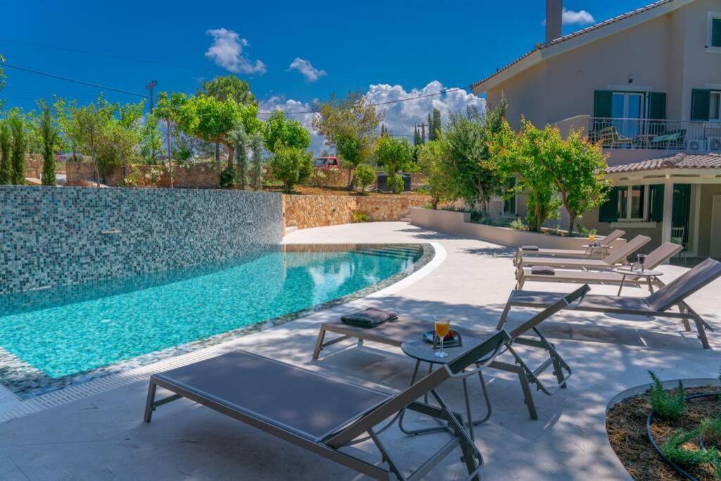 Seashell Luxury Residence - Apartment 1 Lixouri Zewnętrze zdjęcie